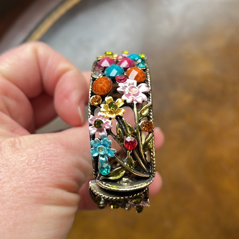 Bracelet - Picture 8 of 8